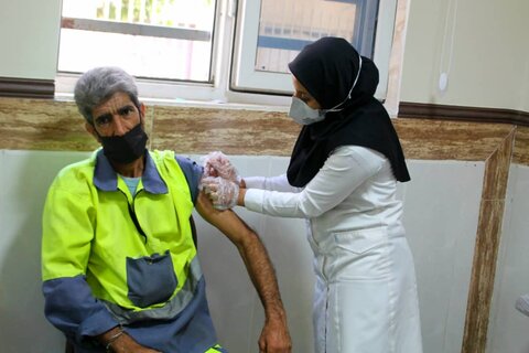 ۵۰ پاکبان در مهریز واکسینه شدند
