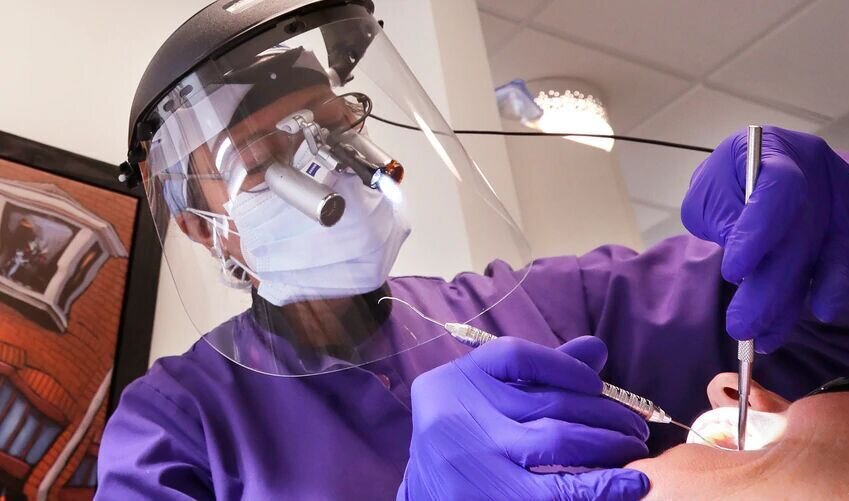 مخاطرات حرفه دندانپزشکی در پاندمی کرونا