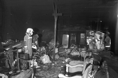 جان باختن ۶ نفر در آتش سوزی کارگاه مبل سازی پردیس