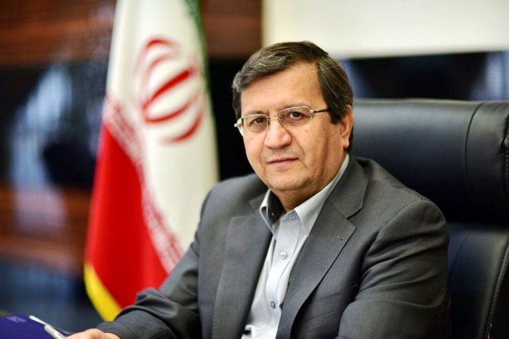 همتی: ایران خواستار رفع قطعی تحریم‌ها علیه صنعت بانکداری است