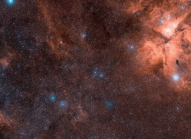 رویداد نجومی امشب: رصد کهکشان کوتوله فورناکس