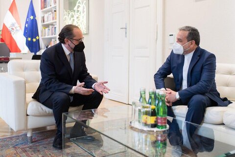 دیدار عراقچی با وزیر امور خارجه اتریش