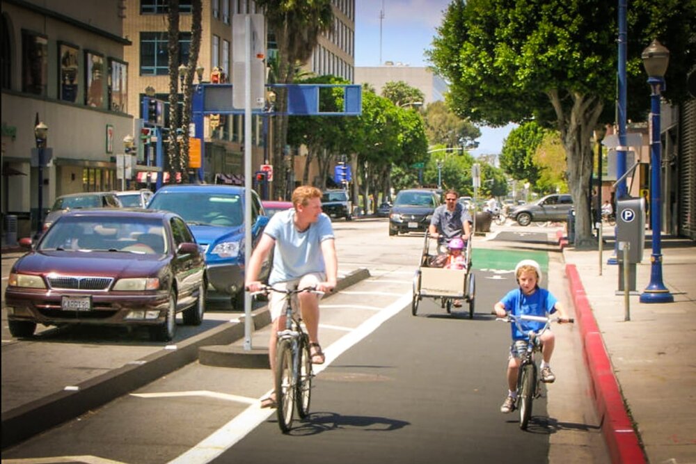 اهمیت توسعه زیرساخت‌های دوچرخه‌سواری در شهرها