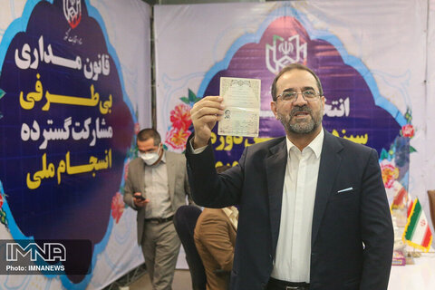 محمد عباسی وزیر اسبق وزیر اسبق ورزش و جوانان دولت احمدی نژاد