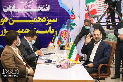 محمد عباسی وزیر اسبق وزیر اسبق ورزش و جوانان دولت احمدی نژاد