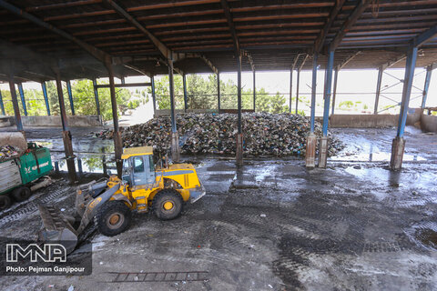 هزینه ۱۰۰ میلیون تومانی برای انتقال روزانه زباله‌های ساری 