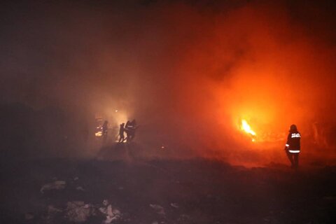 وقوع آتش‌سوزی در یک کارخانه‌ شهرک صنعتی محمودآباد+ عکس