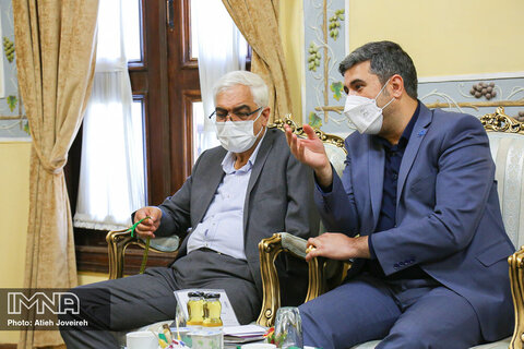 تقدیر وزیر امور خارجه از تسریع در اجرای پروژه مرکز همایش‌های بین المللی اصفهان