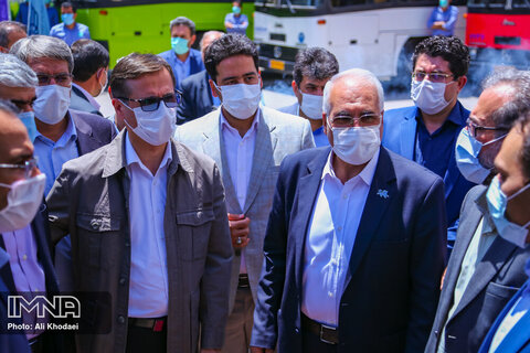 بهره برداری از اتوبوس های بازسازی شده شهرداری اصفهان