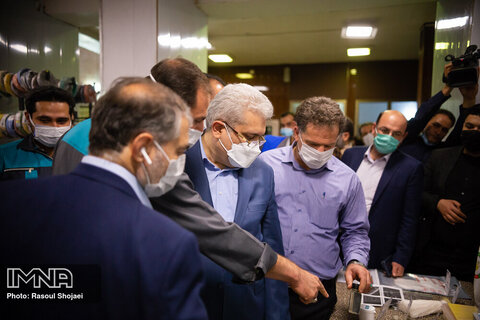 سفر معاون علمی و فناوری رئیس جمهور به اصفهان
