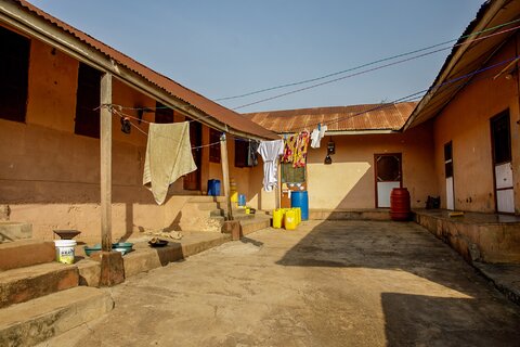 تاثیر شهرنشینی بر سیمای مسکن غنا