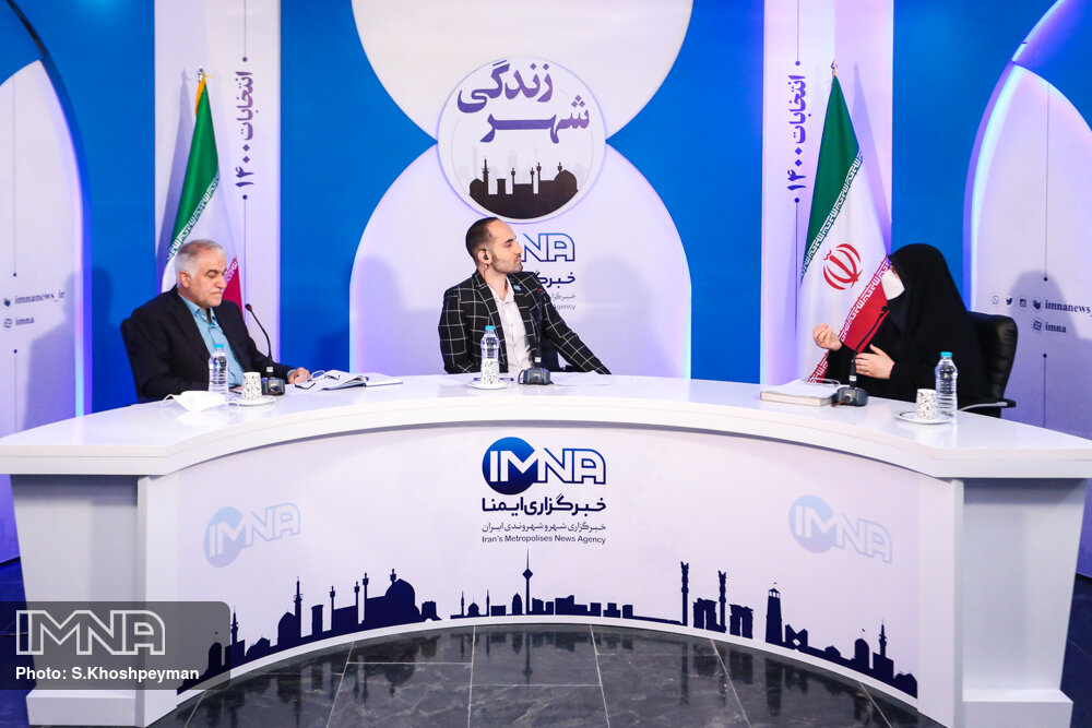 پخش زنده: مناظره انتخاباتی شیرین طغیانی و محمد نورصالحی