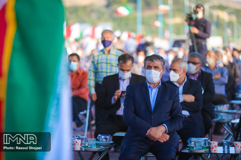 آغاز مراسم افتتاح ابرپروژه شهید سلیمانی