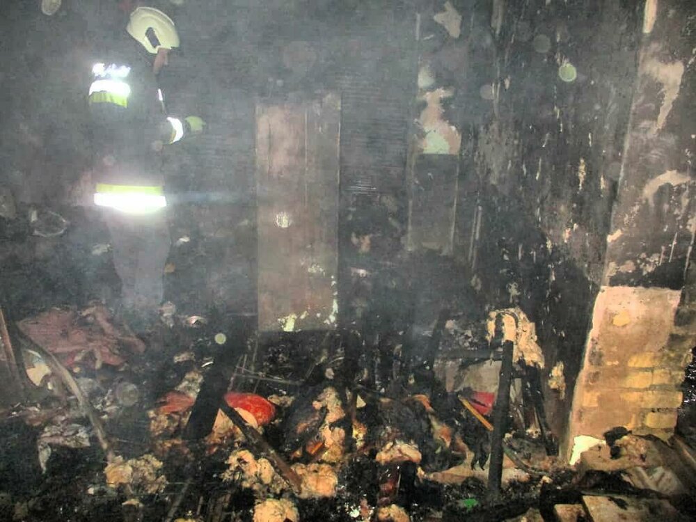 جزئیات حادثه آتش سوزی انبار منزل مسکونی+ عکس