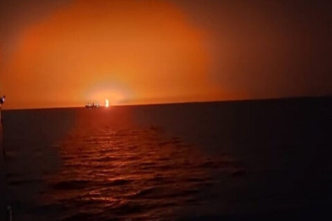 جزییات انفجار مهیب در دریای خزر + فیلم فوران آتشفشان