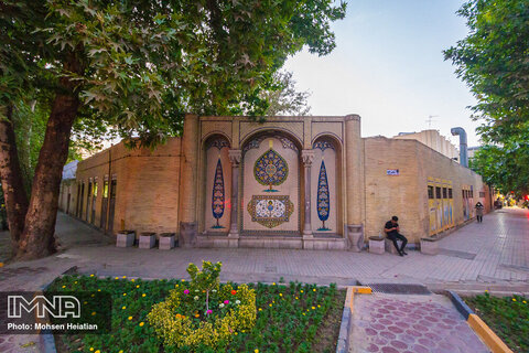 تدوین شناسنامه‌ برای محله‌های منطقه ۱۱ اصفهان
