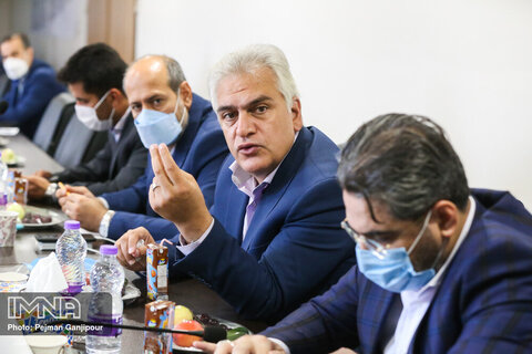 جلسه بررسی روند پیشرفت پروژه های عمرانی