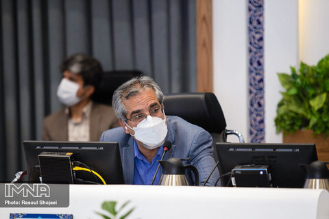 واکنش عضو شورای شهر اصفهان به اظهارات تهدیدآمیز نماینده یزد درباره خط انتقال آب