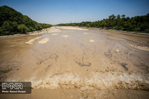 Zayandehrud River rests in homeland