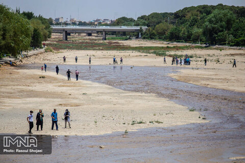 Zayandehrud River rests in homeland