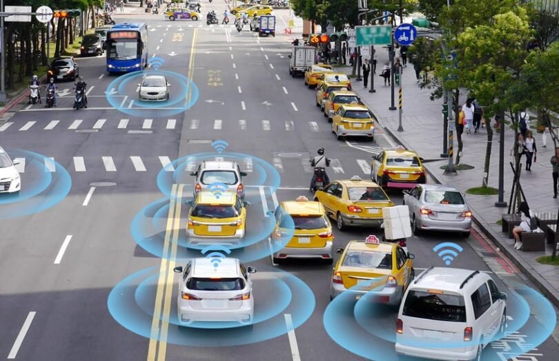 همکاری با دانش بنیان‌ها برای توسعه سامانه‌های حمل و نقل هوشمند شهری