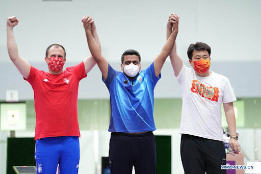 Javad Foroughi strikes gold in the men's 10m air pistol final 