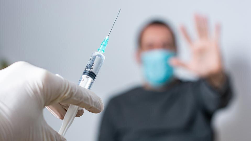 واکسن کرونا برای گروه‌های سنی جدید در اصفهان تامین نشده است