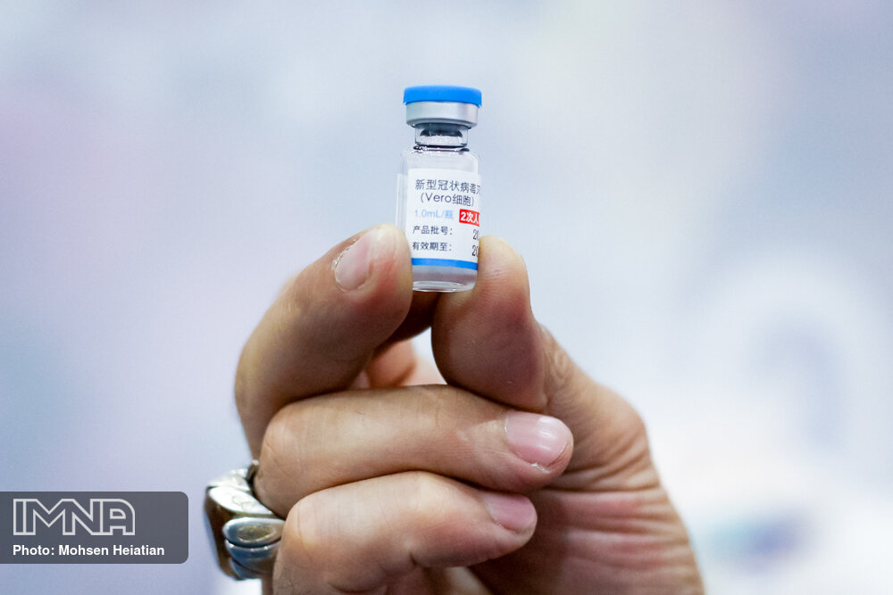 روند نزولی بستری و فوت ناشی از کرونا/آمار واکسیناسیون در کشور