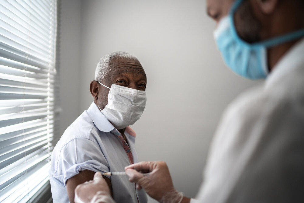 آیا افراد مبتلا به COPD می‌توانند واکسن کرونا را دریافت کنند؟