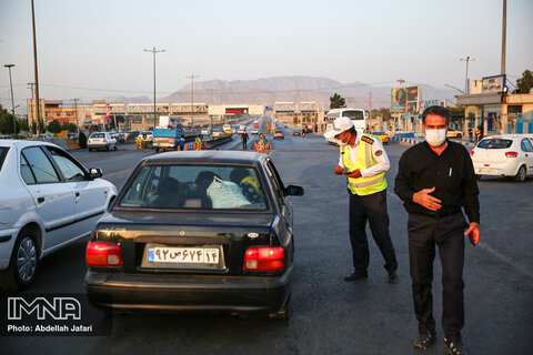 توقیف ۴۰۰ خودروی متخلف توسط پلیس راه استان اصفهان