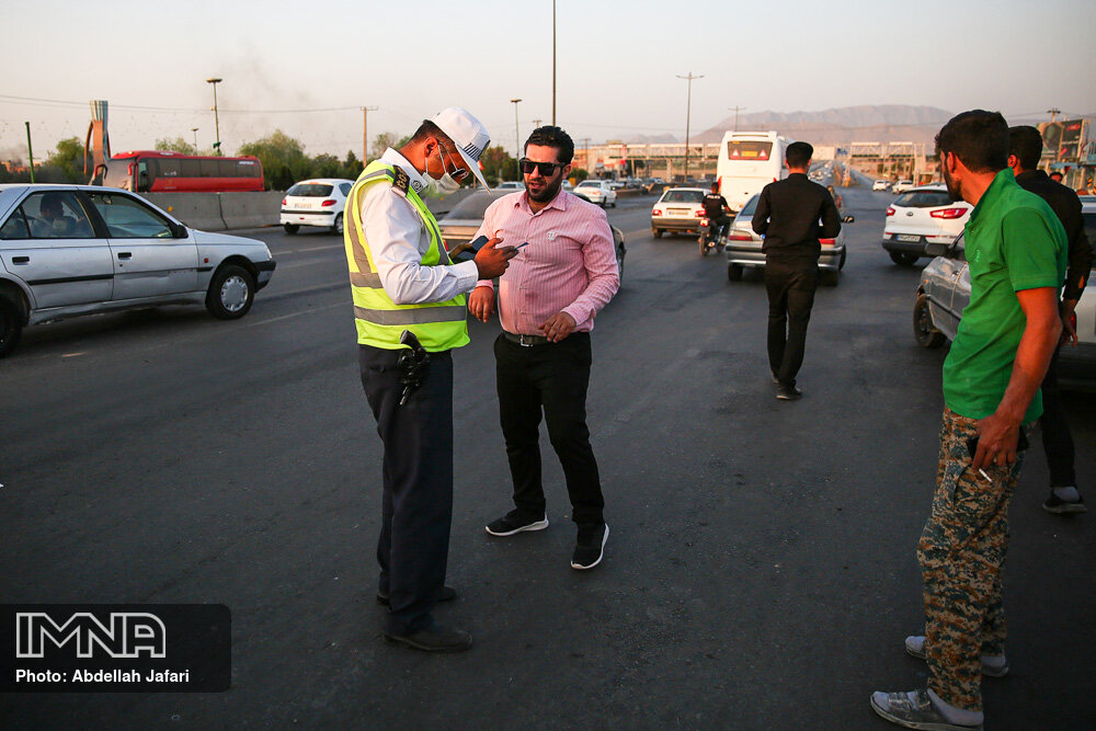 توقیف ۶۰ خودروی حادثه‌ساز در راه‌های درون‌شهری اصفهان