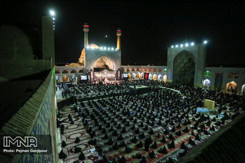 شب هشتم محرم؛ مسجد جامع اصفهان‎‎