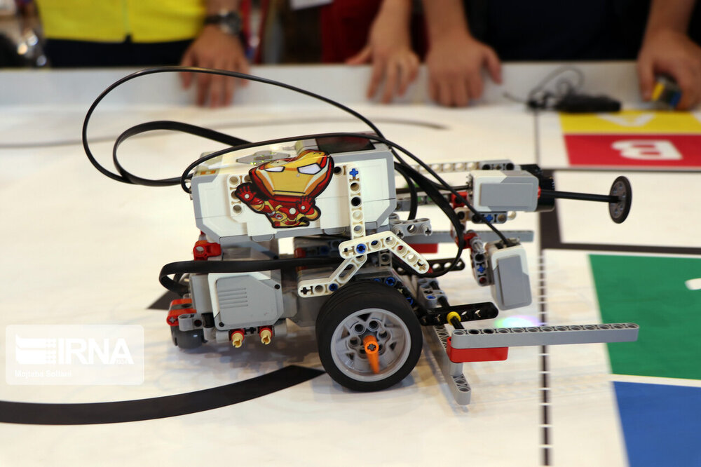 اولین دوره مسابقات رباتیک رایکاپ در قم برگزار می‌شود