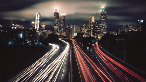 شهرهایی با بهترین سیستم‌های روشنایی خیابانی