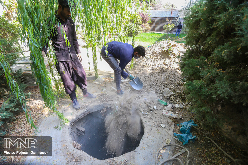 مسدود شدن بیش از ۷ هزار حلقه چاه غیرمجاز در اصفهان/آبرسانی سیار به ۳۶۰ روستا