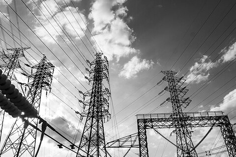 وزیر نیرو: ۶ هزار مگاوات به ظرفیت تولید برق کشور اضافه می‌شود