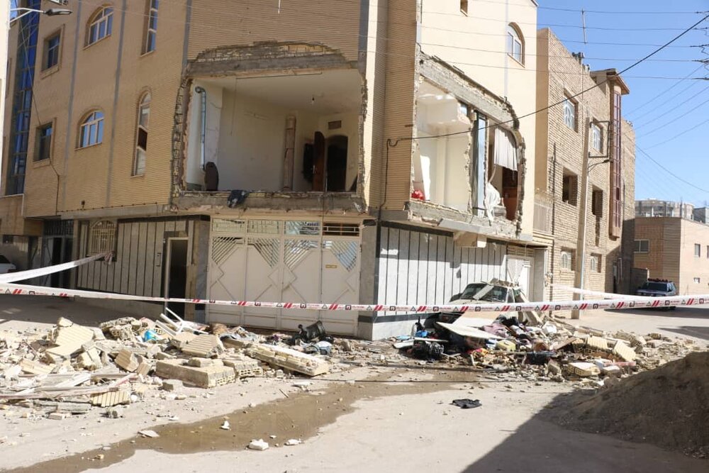 مصدوم شدن ۲ زن در انفجار منزل مسکونی فلکه پینارت