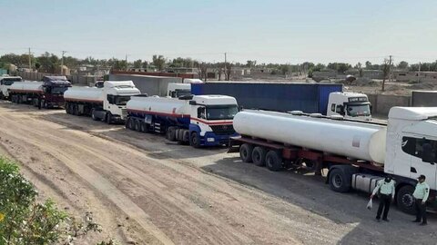 دومین کاروان سوخت ایران از مرزهای سوریه عبور کرد