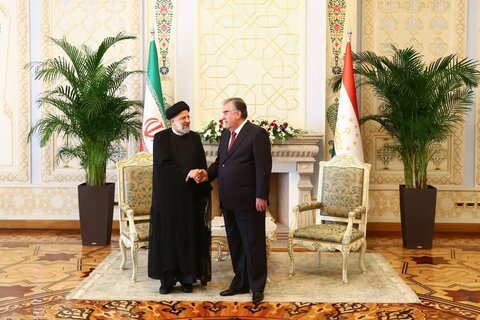 رئیسی نقش مهمی در تعمیق روابط ایران و تاجیکستان ایفا کرد