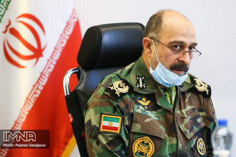 آذر افروز: ارتش و شهرداری اصفهان می‌توانند تعامل خوبی با هم داشته باشند