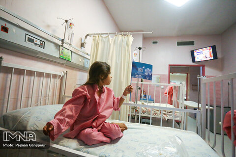 جشنواره بین المللی فیلم کودک و نوجوان در بیمارستان امام حسین (ع)