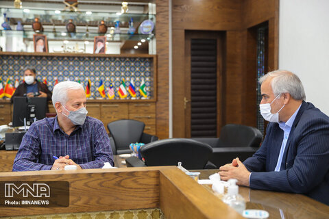 دیدار مدیر مخابرات منطقه اصفهان با شهردار 