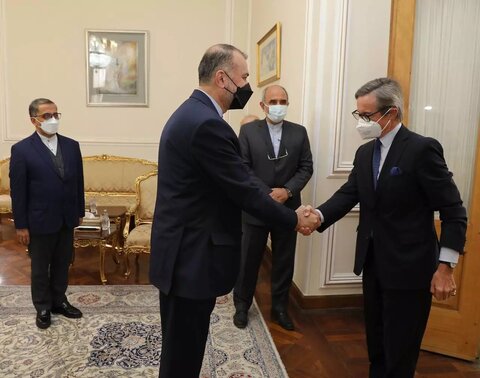 دیدار و گفت‌وگوی دبیرکل وزارت امور خارجه اتریش با وزیر امور خارجه ایران