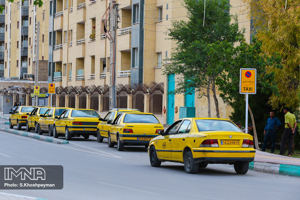 ۴۰۰ تاکسی در ۱۵ ایستگاه، خدمت‌رسان مسافران نوروزی