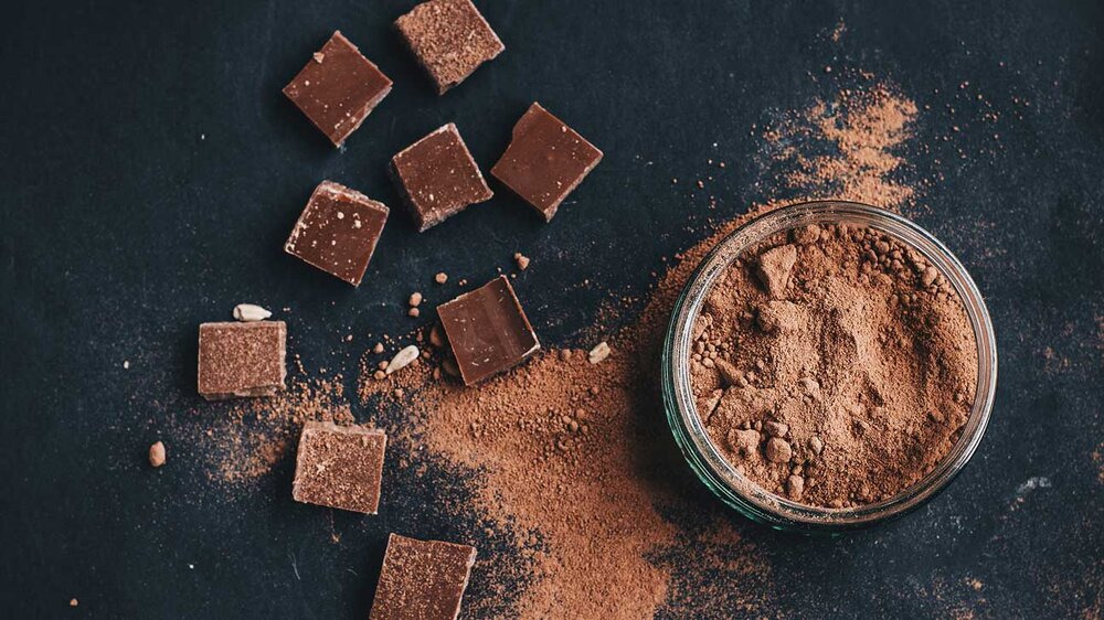 خواص کاکائو + انواع، کاربرد، مضرات و فواید شکلات