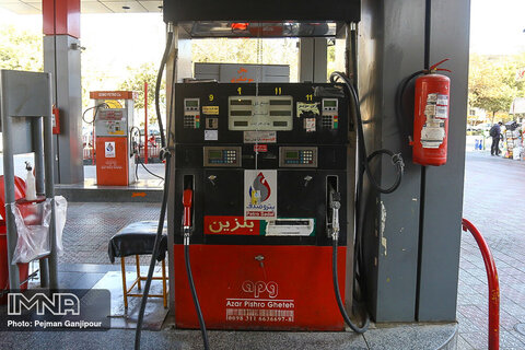 ۲۱۰۰ پمپ‌ بنزین به سامانه هوشمند سوخت متصل شد
