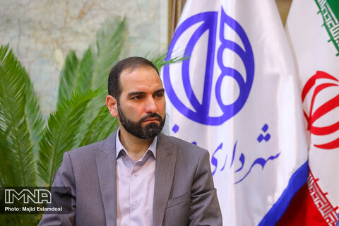 حضور شهردار اصفهان در منطقه ۹ شهرداری