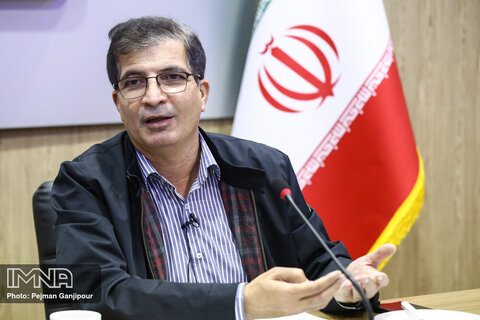 بازدید مدیرکل حفاظت محیط زیست اصفهان از خبرگزاری ایمنا