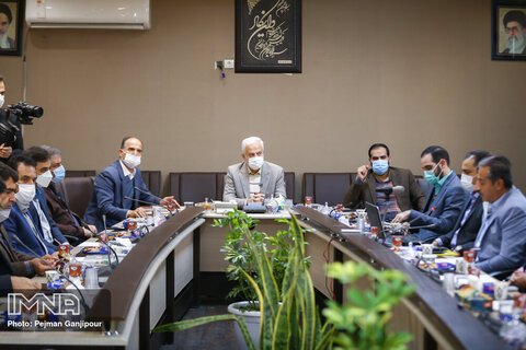 حضور شهردار اصفهان در منطقه ۴ شهرداری