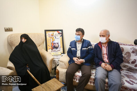 دیدار با خانواده چهار شهید عملیات محرم